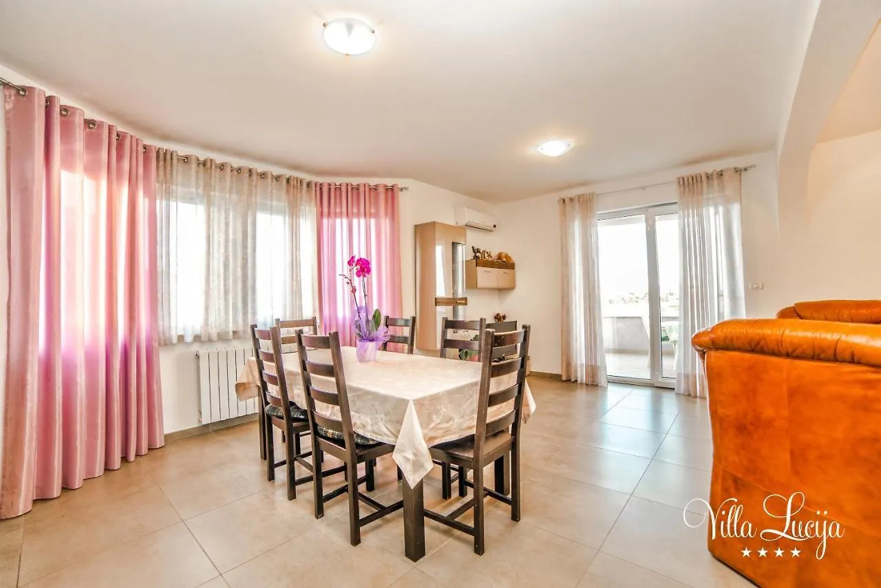 Apartament Villa Lucija Pula