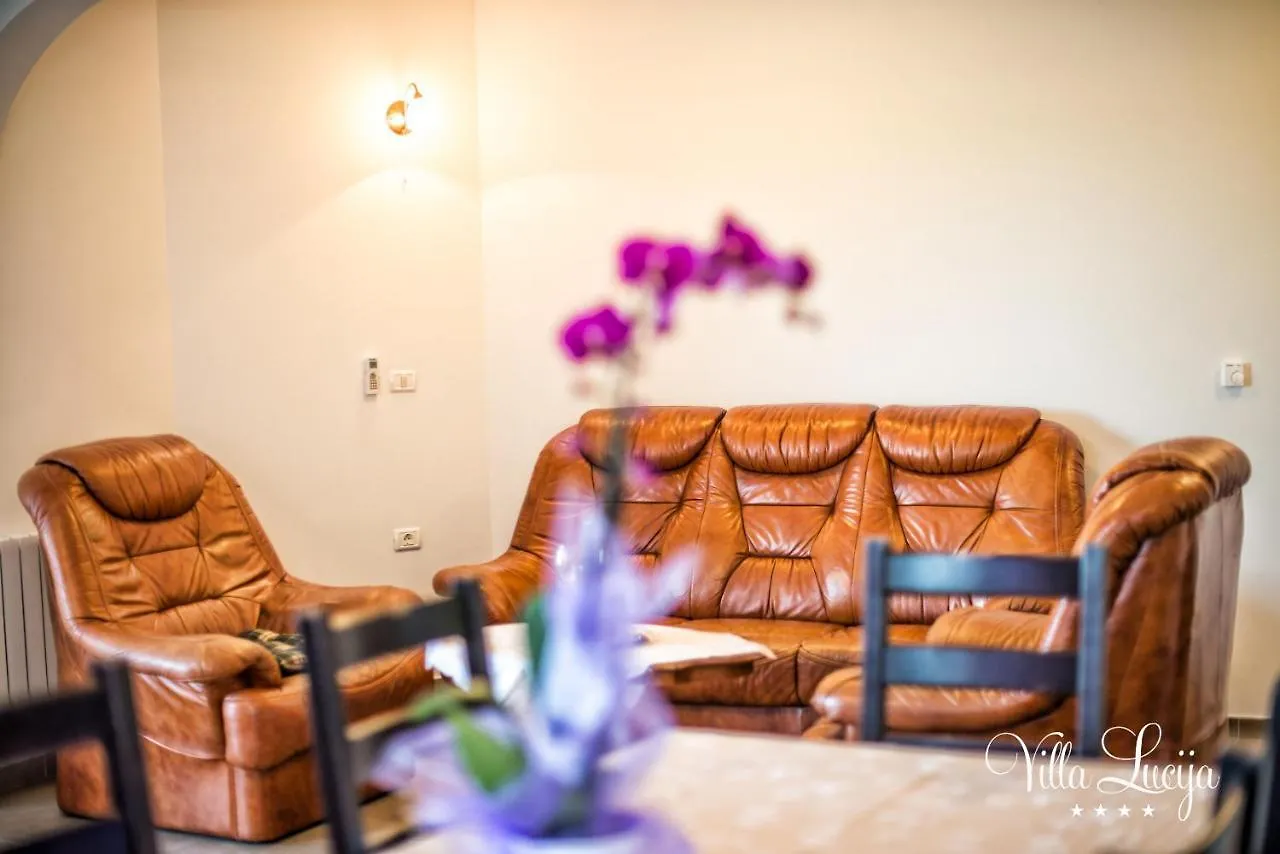 Villa Lucija Pula Apartament